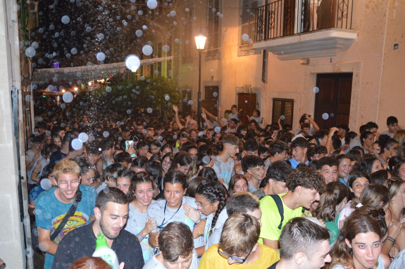 Más de 4000 personas participan en la carrera popular &#039;Més sans que un gra d&#039;all&#039; de Sant Llorenç