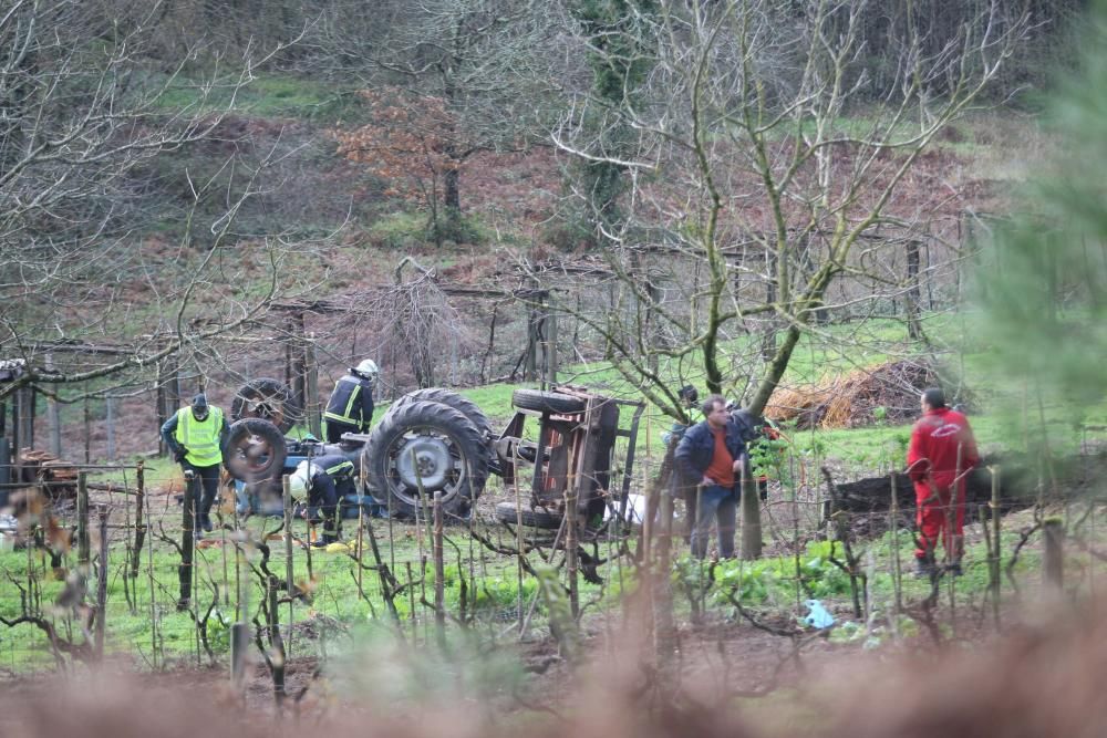 Fallece un vecino de Oca al volcar su tractor