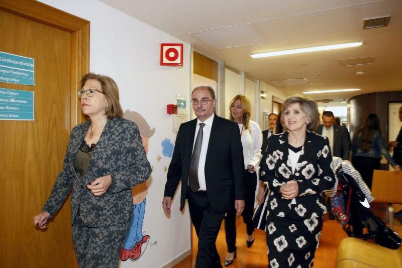 Visita de la ministra de Sanidad al Hospital Infantil de Zaragoza