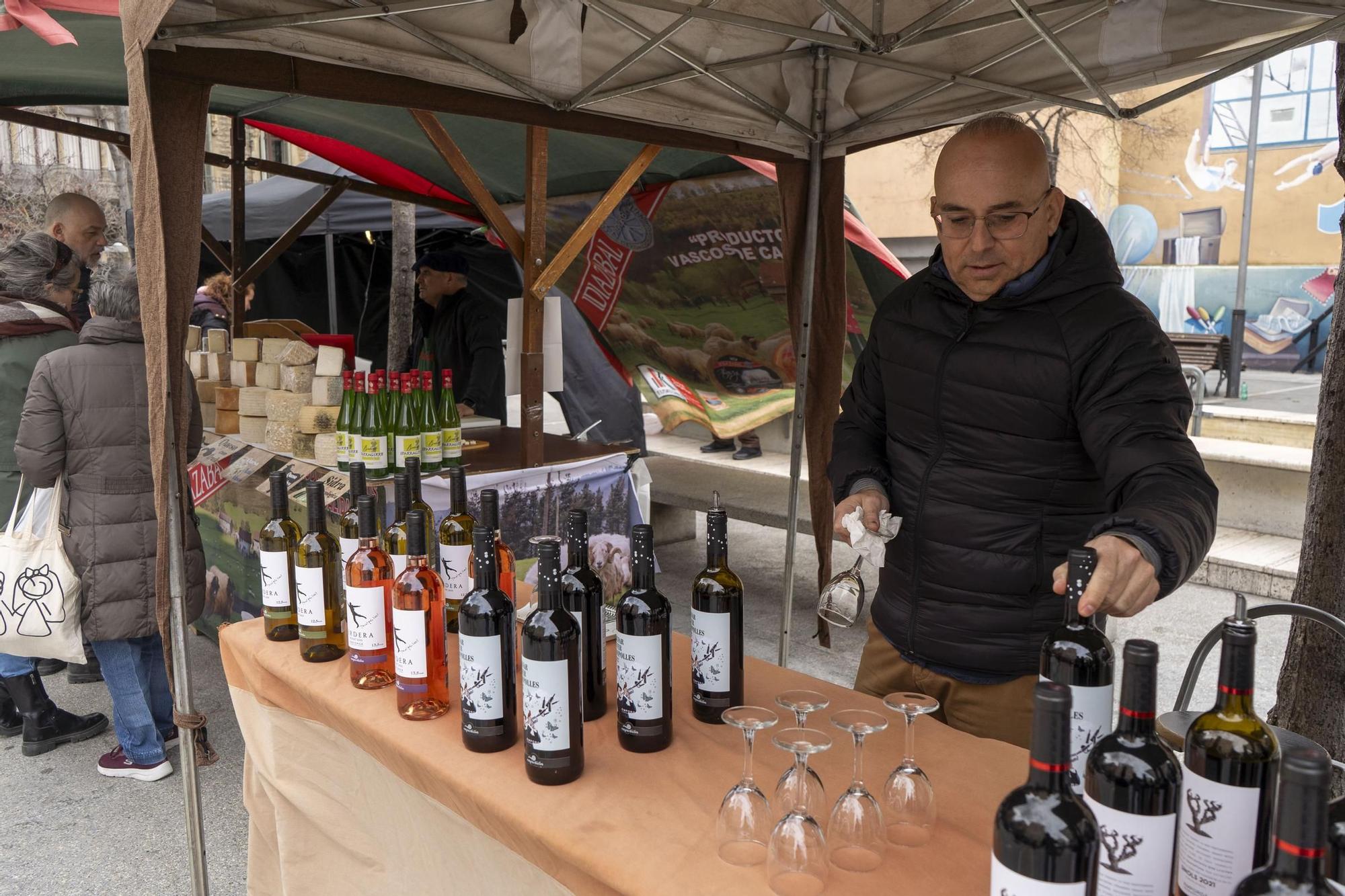 El Mercat de l'Oli i Vins de Manresa viu una edició marcada per la sequera