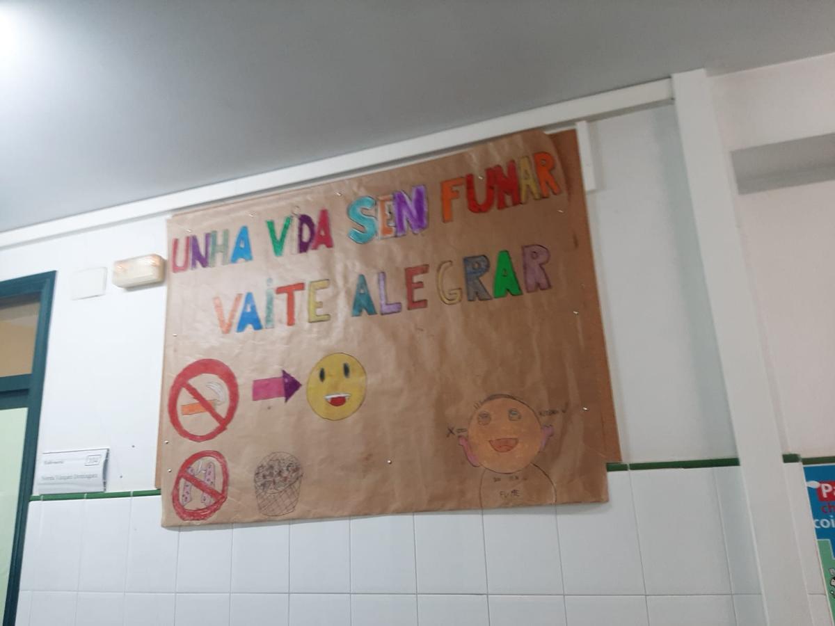 Los escolares de Bueu animan a dejar de fumar en el Día Mundial Sin Tabaco
