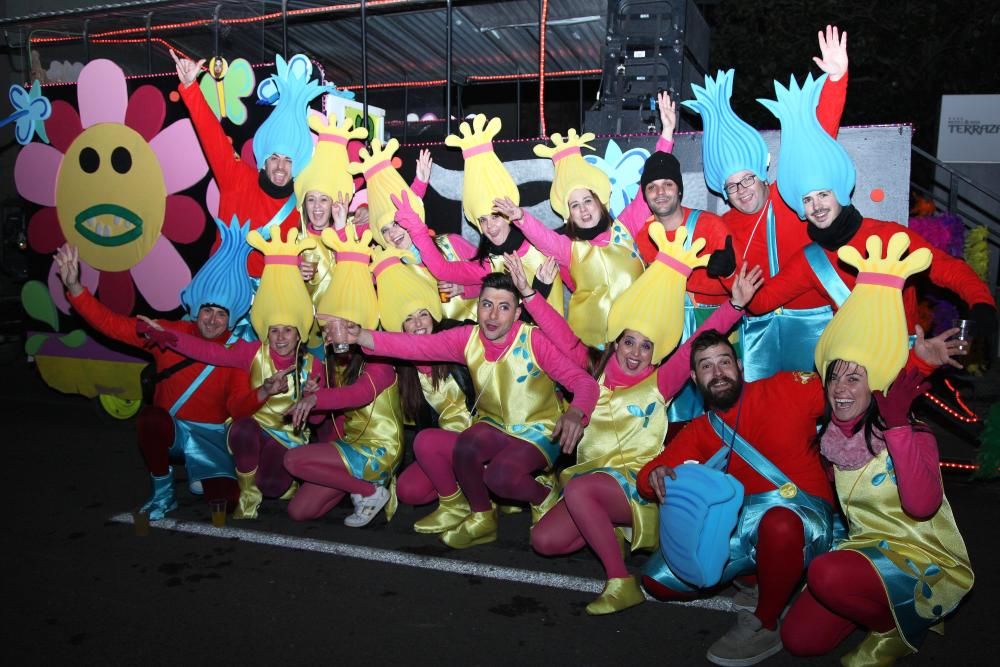 El carnaval de Roses surt al carrer