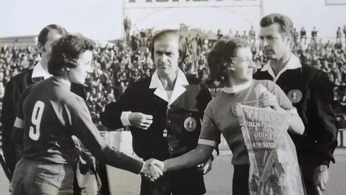 Conchi Amancio, la primera mujer estrella del fútbol: "Nosotras éramos puro feminismo, nacimos al calor de Mayo del 68"