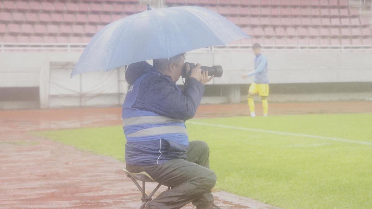 La jornada del domingo ha estado marcada por lluvias persistentes en Santiago