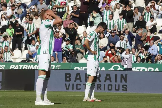 El Córdoba CF-Real Oviedo, las imágenes del partido de LaLiga Hypermotion