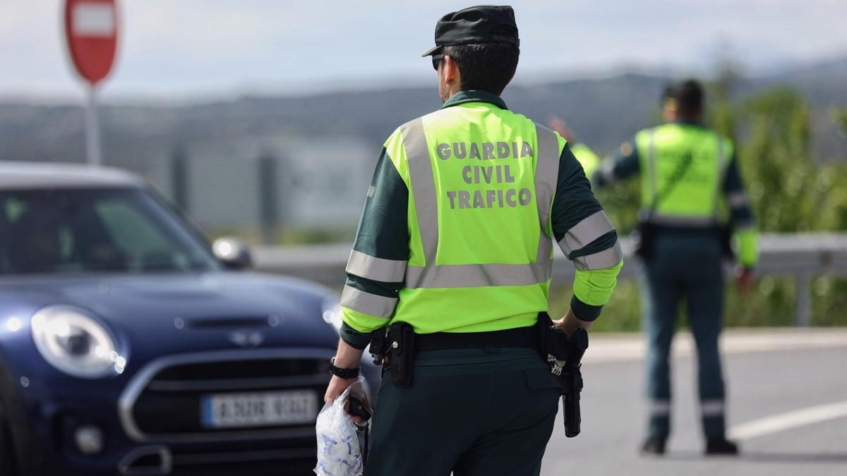 La DGT realiza campañas especiales para mejorar el tráfico