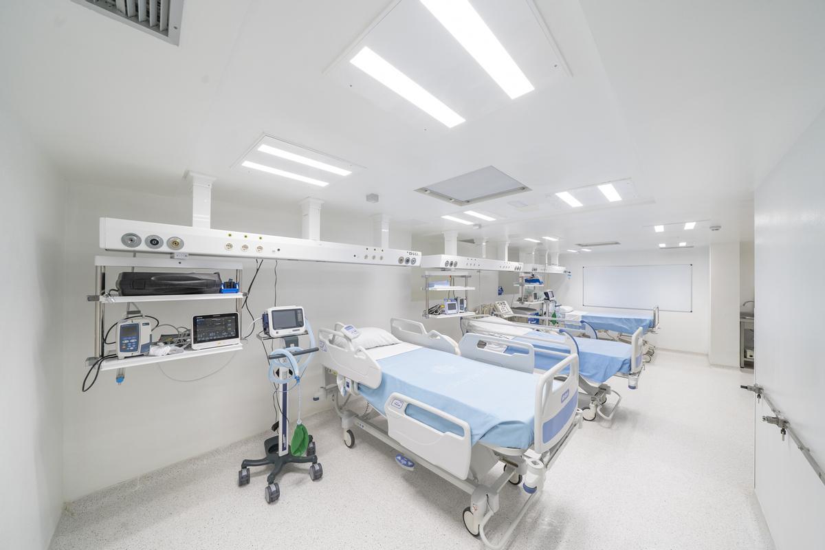 La Unidad de Cuidados Especiales (UCE) permite el cuidado intensivo y permanente de los pacientes quirúrgicos