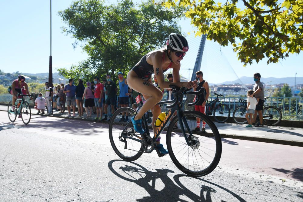 Los favoritos cumplen en el Campeonato de España de Triatlón Sprint en Pontevedra