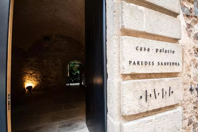 Fotogalería | Un recorrido entre siglos por la Casa Palacio Paredes Saavedra de Atrio en Cáceres