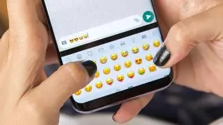 ¿Tú también los utilizas? Se revela cuáles son los cinco emojis más usados