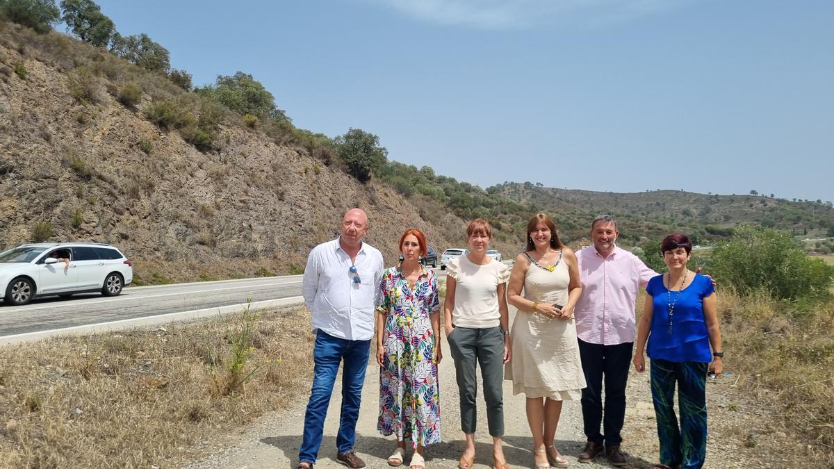 Visita dels candidats de Junts a l’Alt Empordà acompanyats de la presidenta del partit, Laura Borràs