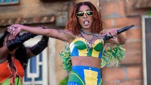 La cantante brasileña Anitta, durante su actuación en Coachella.