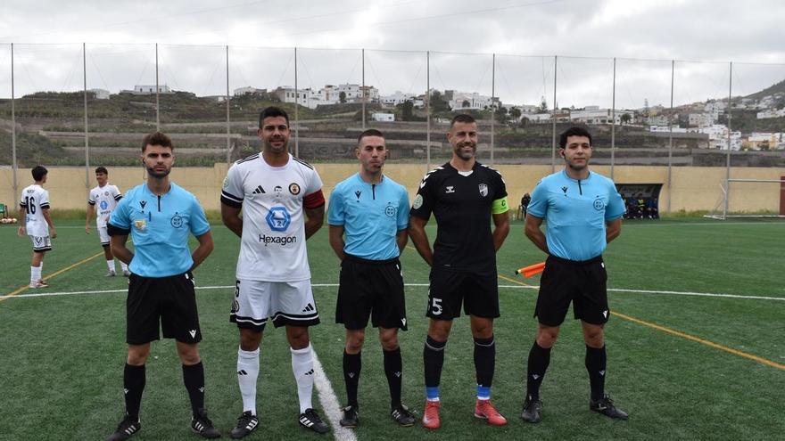 David García le gana el 'pulso de los eternos de la UD Las Palmas' a Aythami Artiles