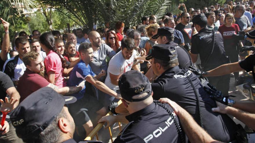 Durante uno de los altercados con la Policía en las vías