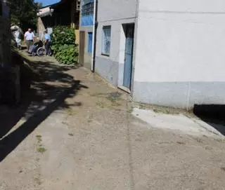 La intransitable calle para doña Ana en un pueblo de Sanabria