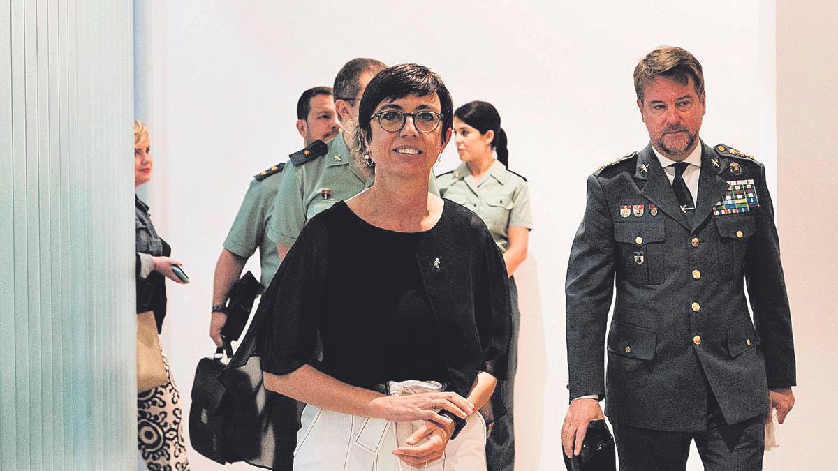 La directora general de la Guardia Civil, María Gámez, en su visita a Palma.