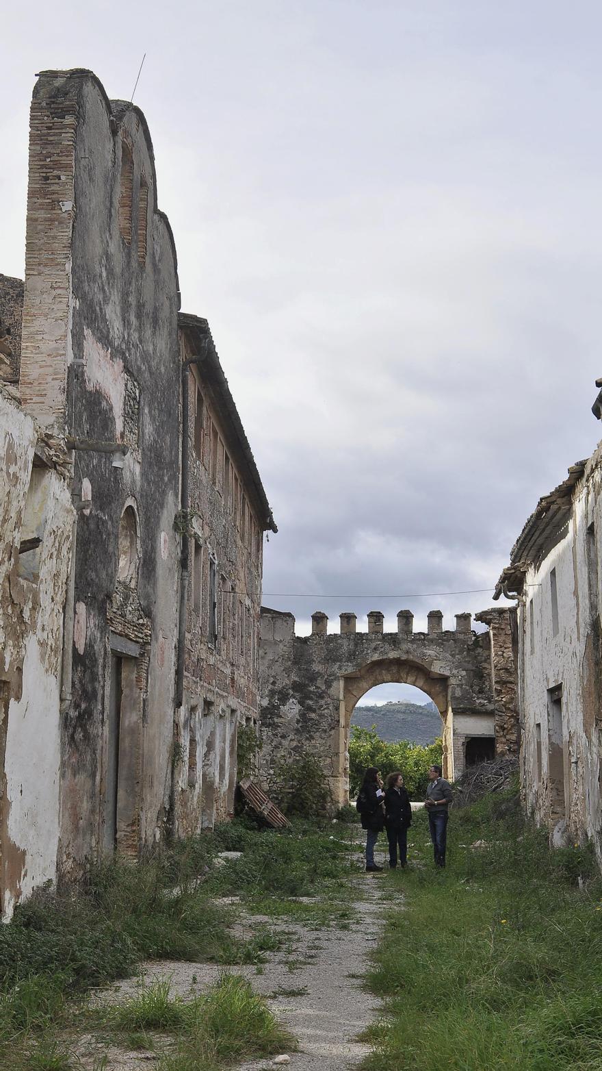 El poblado abandonado de Berfull, una cita con el pasado