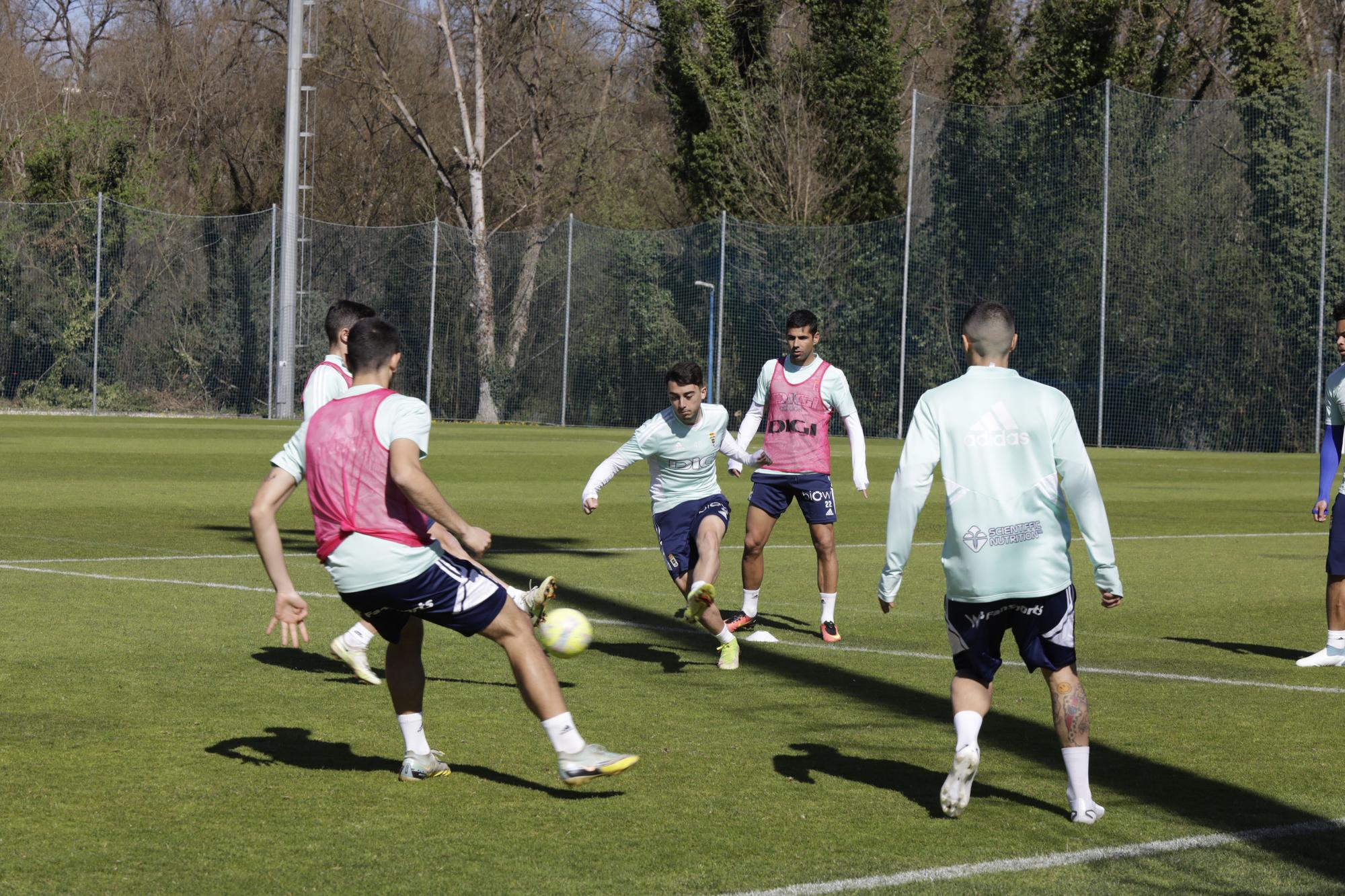 EN IMÁGENES: el entrenamiento del Oviedo