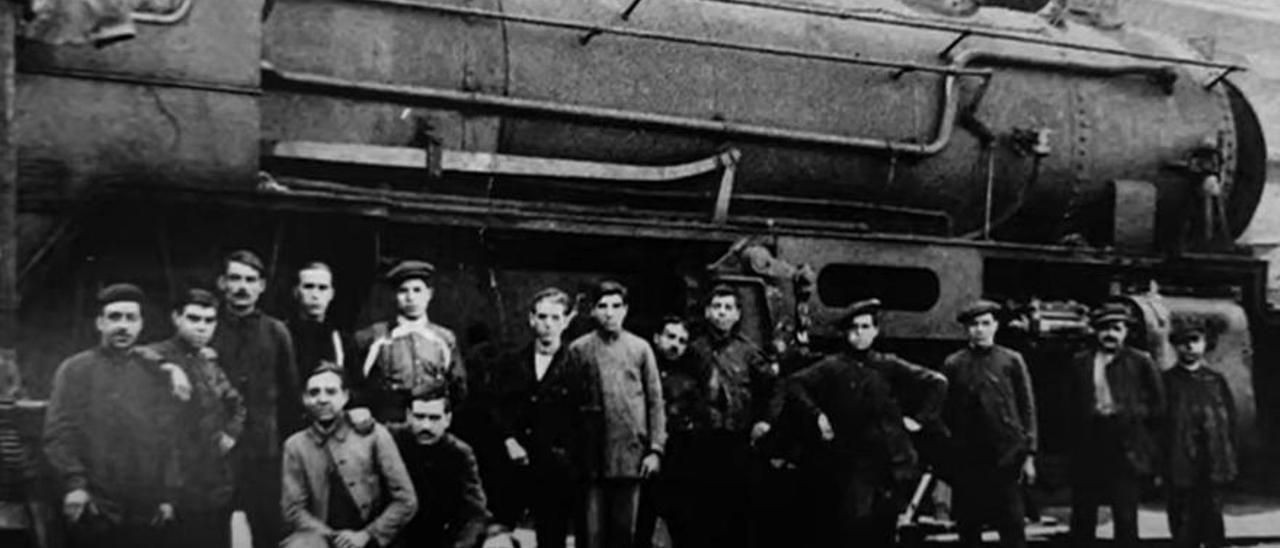 Trabajadores ferroviarios en la II República.