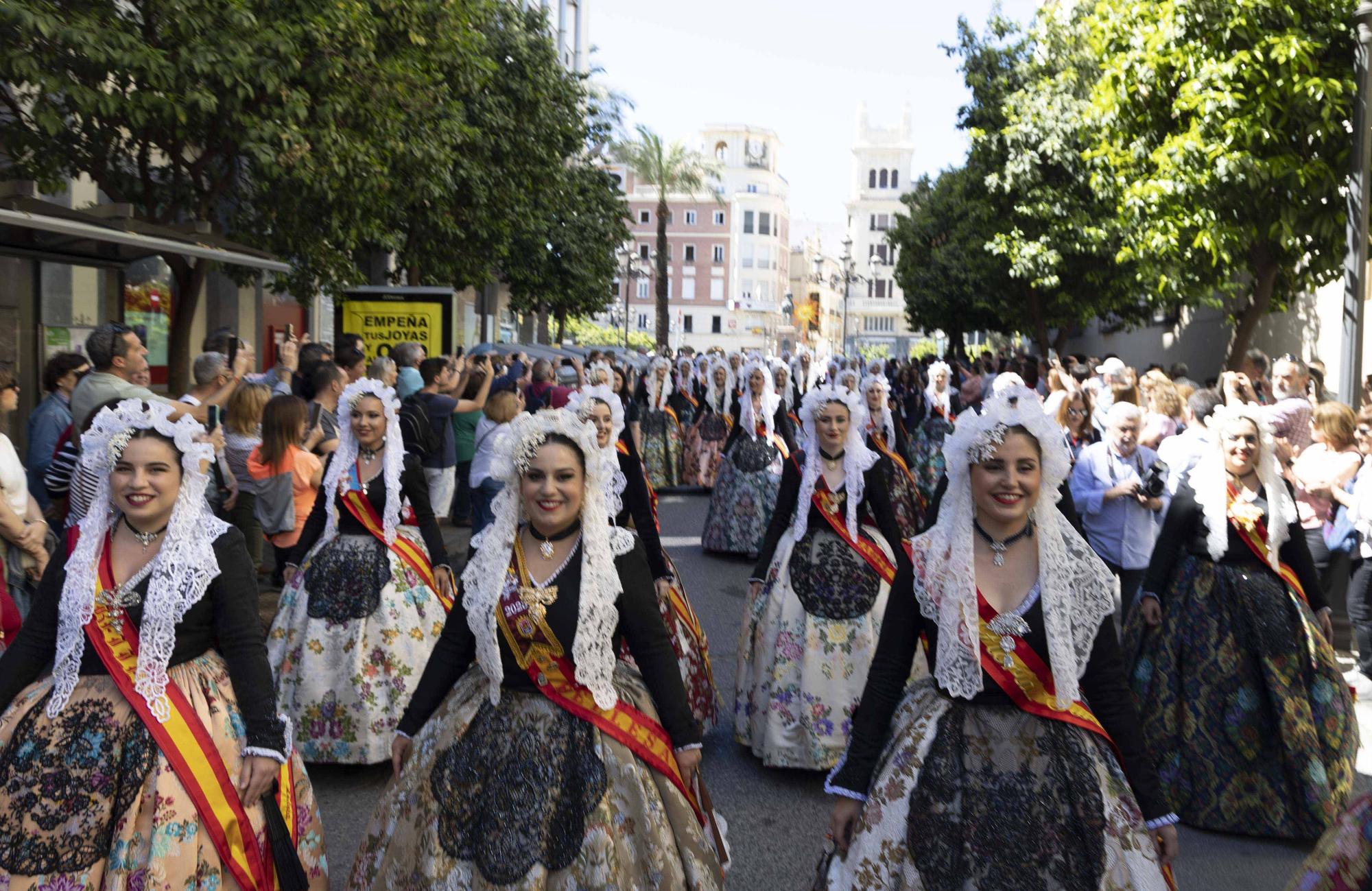 Segundo día de promoción de la fiesta alicantina en Córdoba