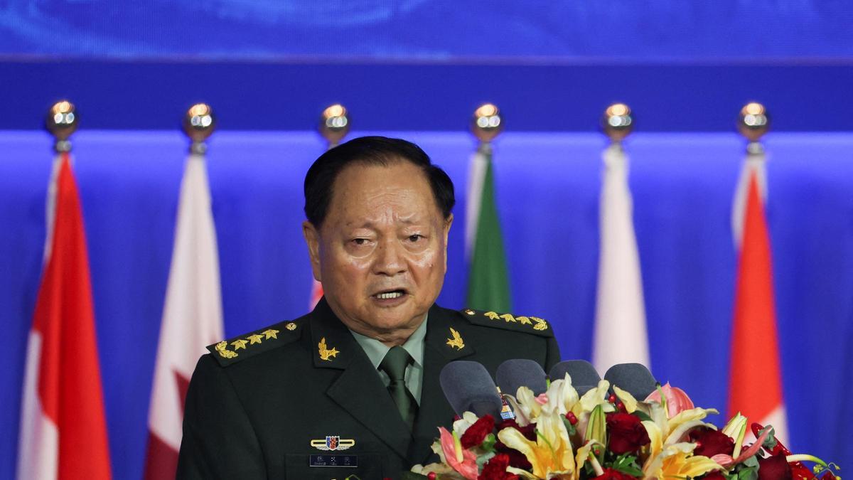 Zhang Youxia, vicepresidente de la Comisión Central Militar, durante el foro celebrado este lunes en Pekín.