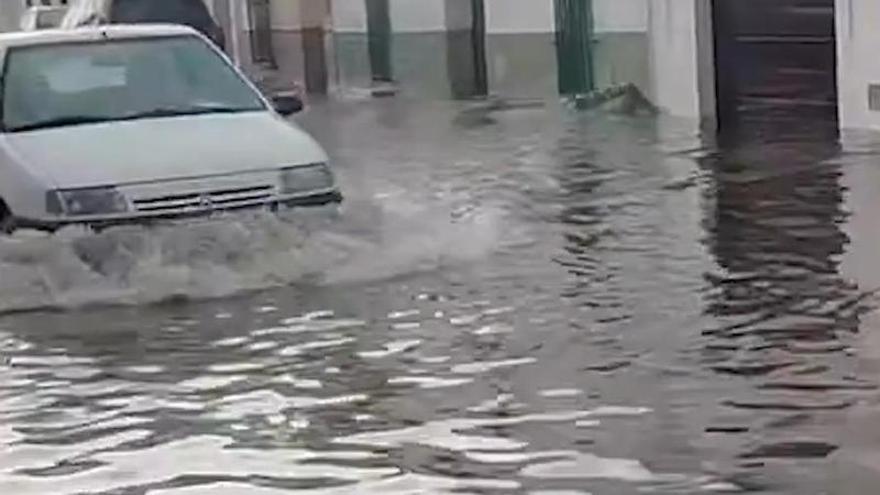 Video | Escenas de la tormenta a su paso por Badajoz