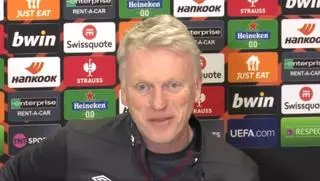 Moyes justificó la invasión de los aficionados del Leverkusen: "¿Por qué no celebrarías proclamarte campeón?"