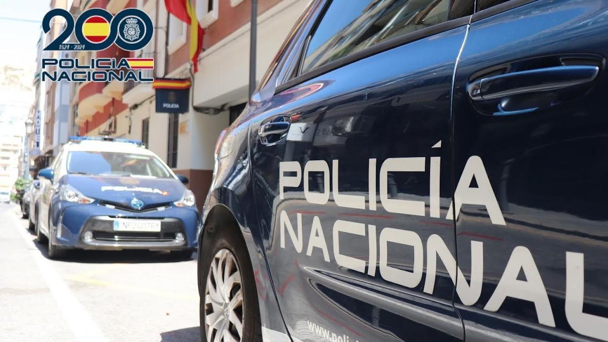 Vehículos de la Policía Nacional, en una imagen de archivo.