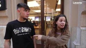 Espectacular robo en la tienda Apple de València: 100 móviles en 5 minutos