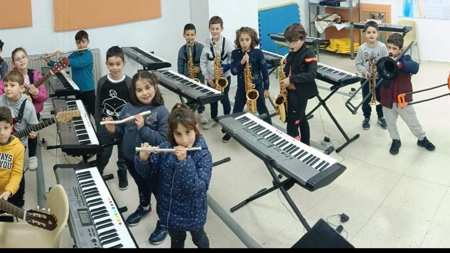 Diputación subvenciona la Escuela de Música de Monesterio con 9.000 €