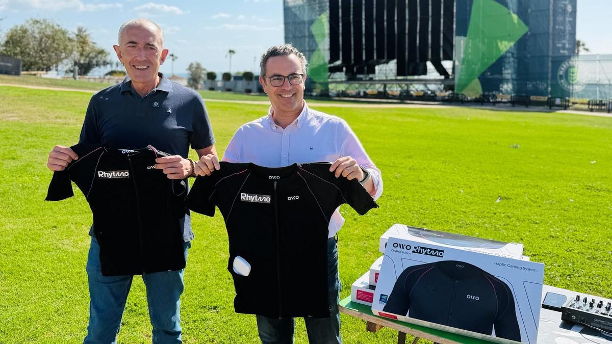 Ezquerra y Romero, informando de las camisetas hápticas