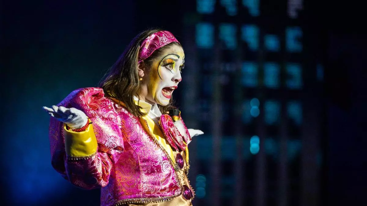 Desbocados y Triqui-Traques se cuelan en la gran final de murgas