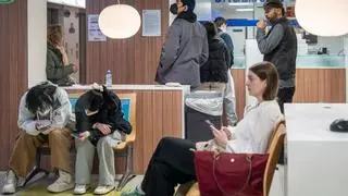 La epidemia de gripe en Catalunya ya es la peor en 15 años y el pico aún está por llegar