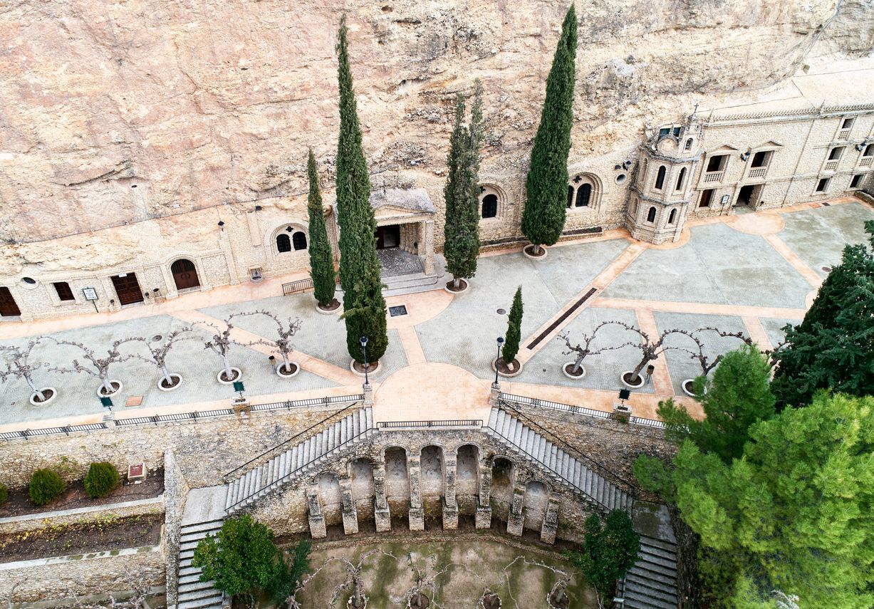 Descubre el pueblo murciano perfecto para una escapada durante el mes de marzo.