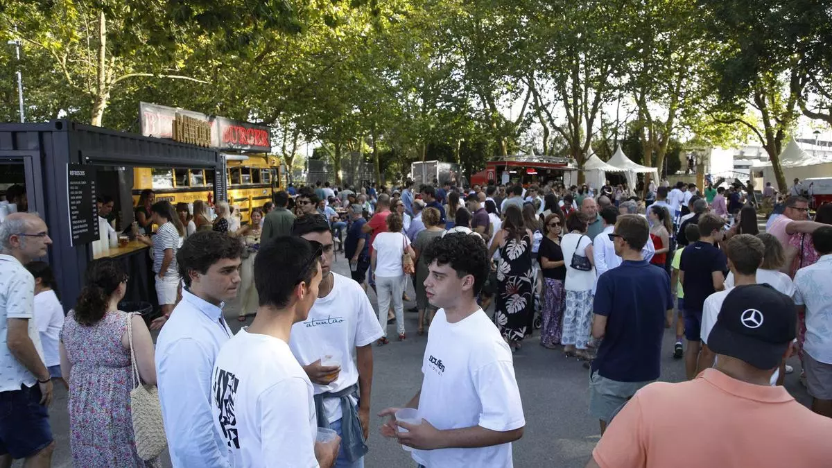 Al Hípico se le hinca el diente, así es la nueva zona gastronómica de Las Mestas