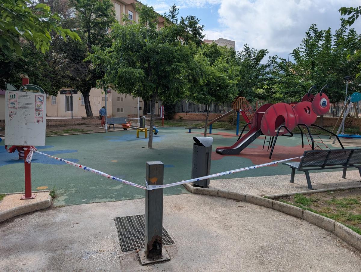El Ayuntamiento de Xàtiva ha cerrado para la jornada de hoy todos los parques y espacios públicos por las lluvias.
