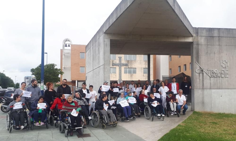 Pacientes y profesionales de la Sanidad gallega claman por una Atención Primaria digna