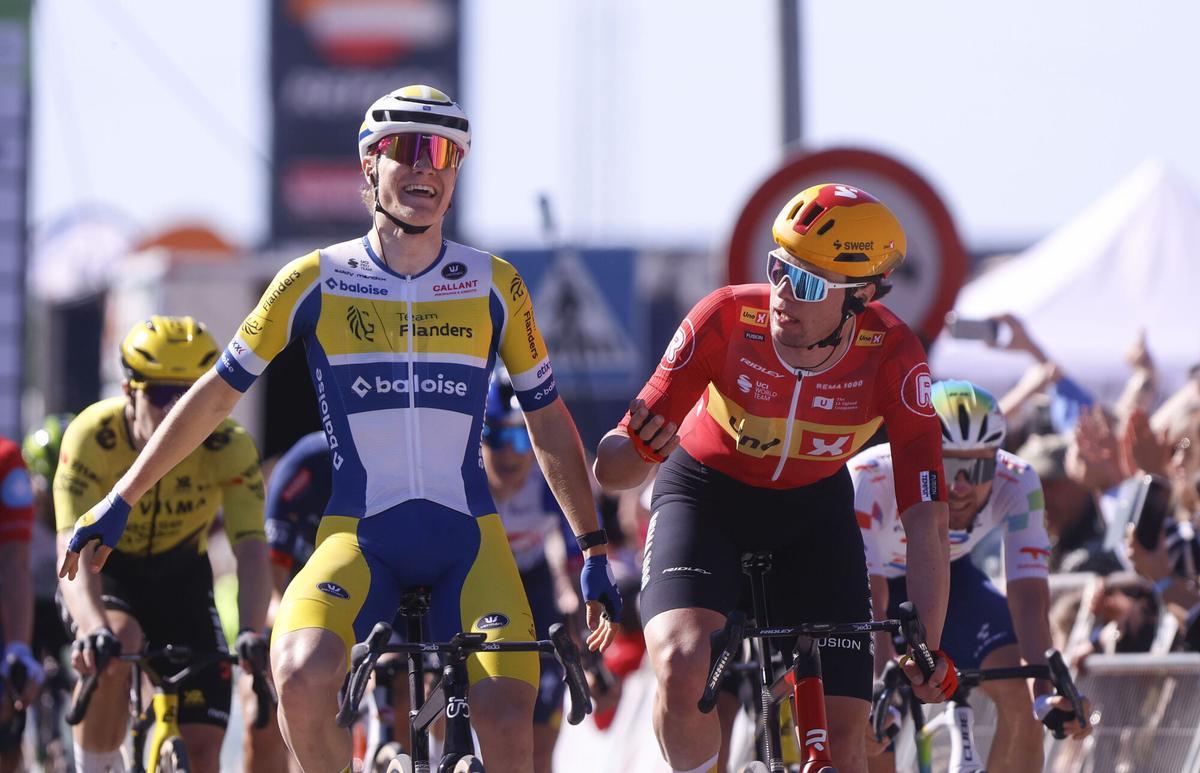 El ciclista belga Tom Crabbe del Flanders Baloise gana este sábado la cuarta etapa de la Vuelta ciclista Andalucía entre Montoro y Pozoblanco