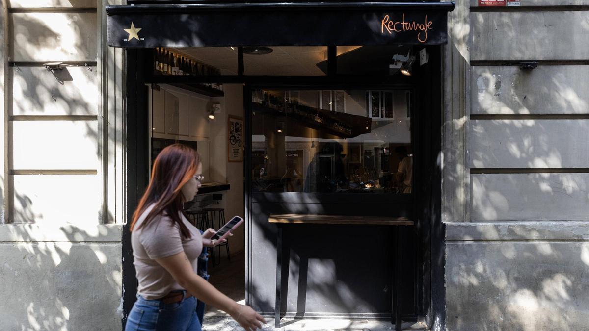 La entrada del restaurante El Rectangle.