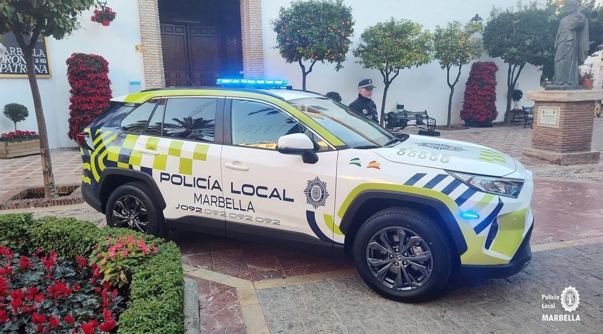 Vehículo de la Policía Local de Marbella.