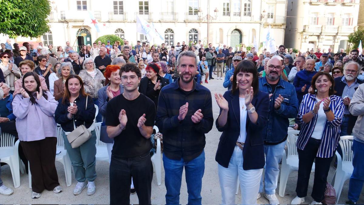 Presentación oficial de Rubén Arroxo (centro) como alcaldable en Lugo, este miércoles, junto con Ana Pontón.