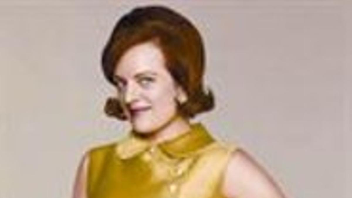 La actriz Elisabeth Moss, en el papelde Peggy Olson, en la serie 'Mad men'.