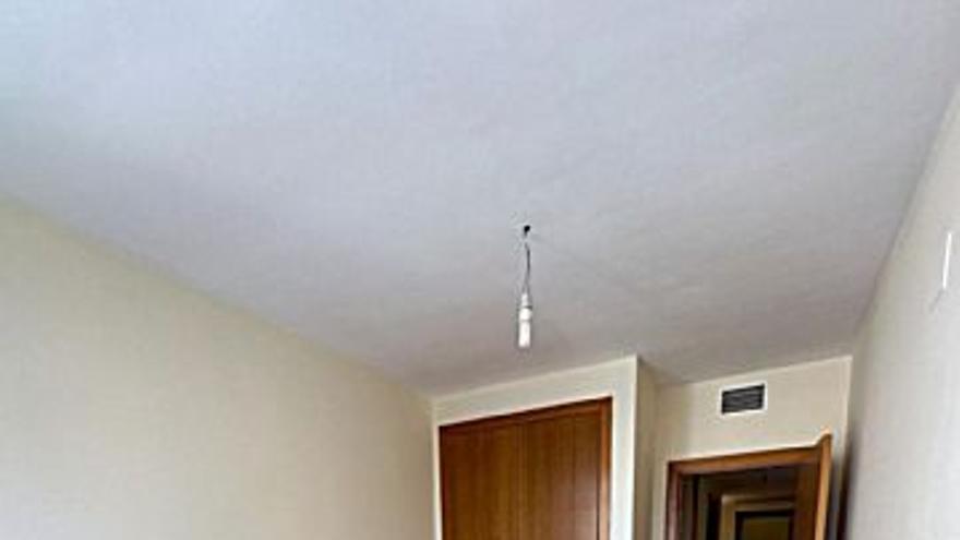 1.500 € Alquiler de piso en Aiora (Valencia) 106 m2, 4 habitaciones, 2 baños, 14 €/m2...