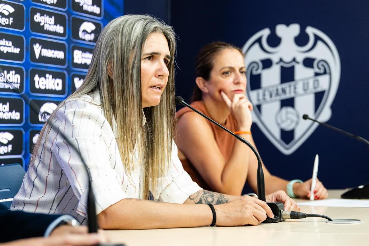 Emily Lima todavía no sabe lo que es ganar con el Levante UD