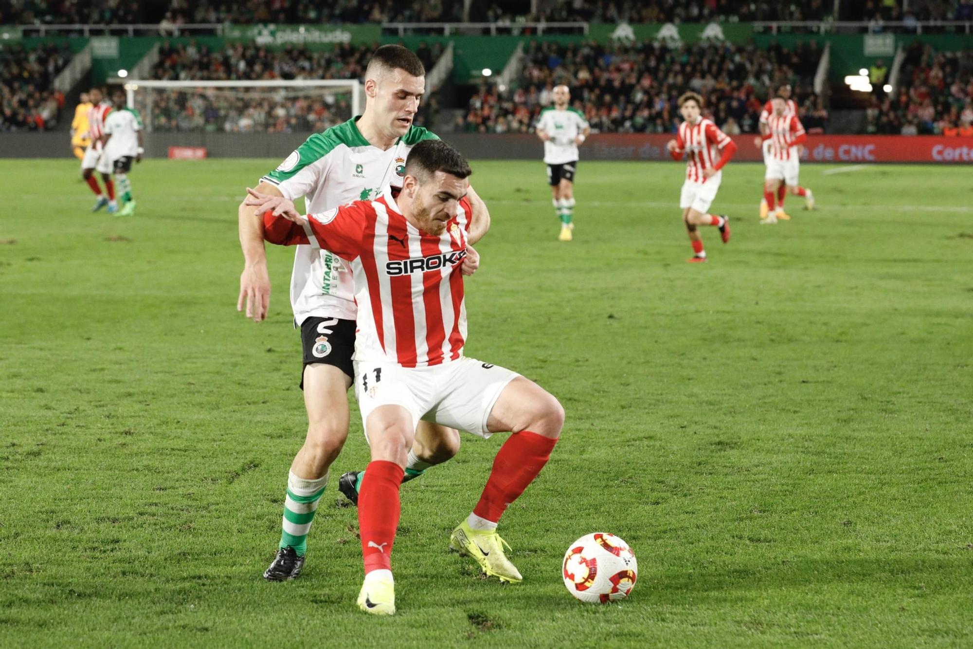 Así fue (en imágenes) el partido de Copa Racing-Sporting, y el viaje de la Mareona