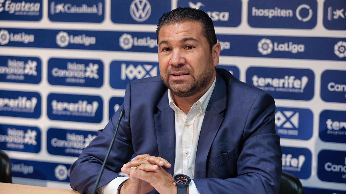 Cordero, durante una rueda de prensa en Tenerife.