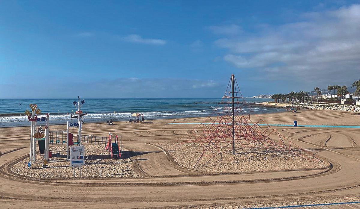 El municipio cuenta con tres atractivas playas urbanas.