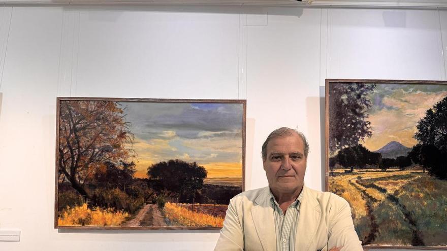 Vídeo | Demetrio Cáceres Murillo exhibe más de treinta obras sobre la naturaleza extremeña en Badajoz