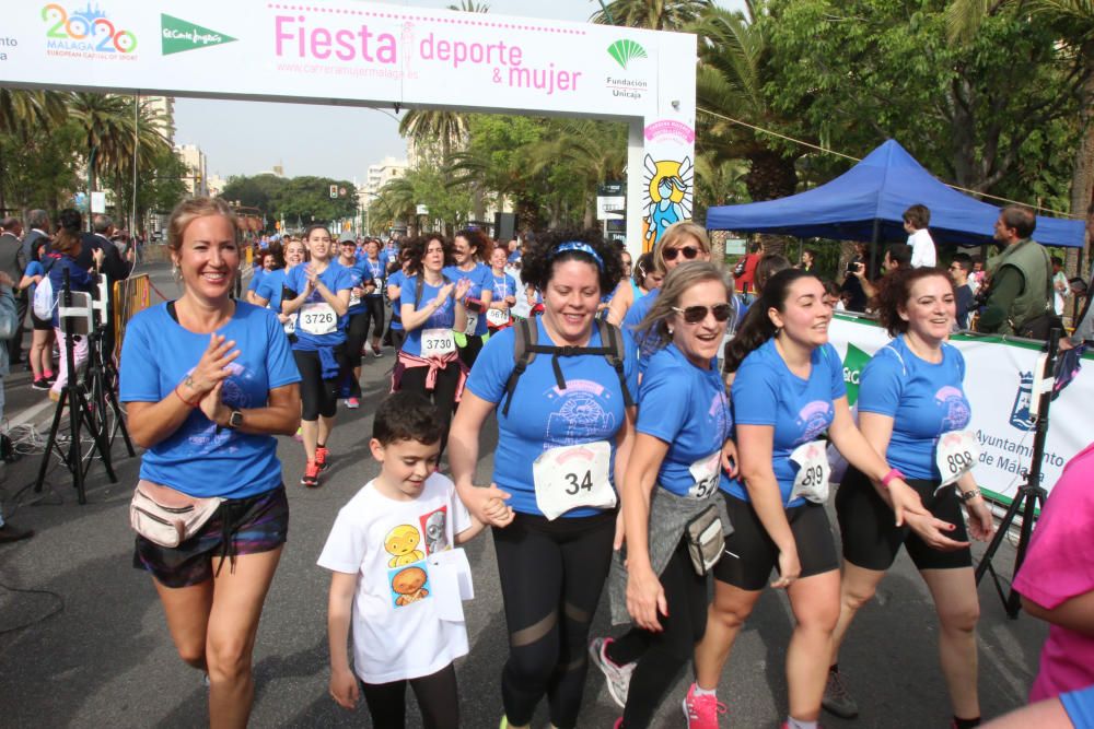 Fotos de la VI Carrera Mujeres Contra el Cáncer