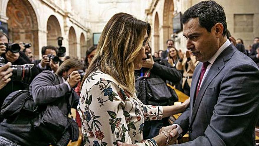 Juanma Moreno és investit president andalús gràcies als vots de Ciutadans i Vox